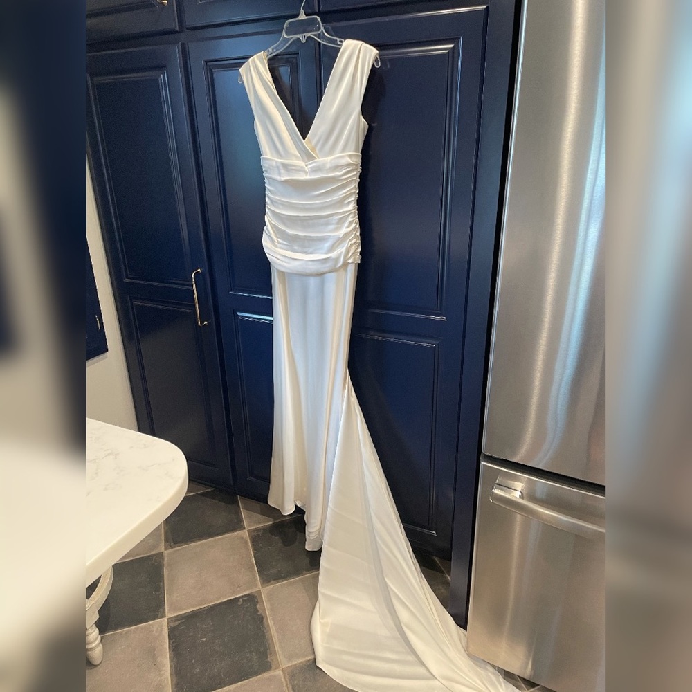 Le Spose Di Gio Wedding Gown